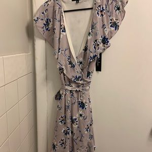 NEW WITH TAG Lulus light purple dress